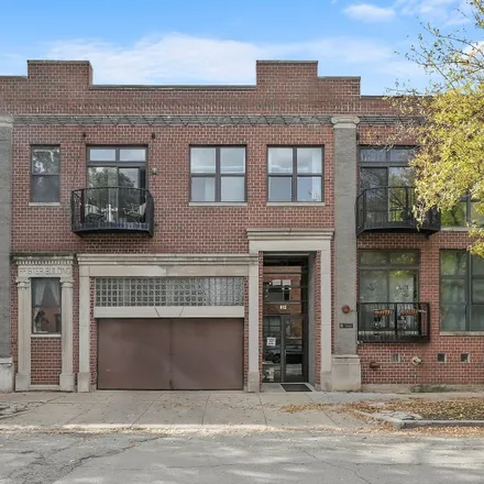Buy this 1 bed loft on 612 North Oakley Boulevard in Chicago, IL 60622