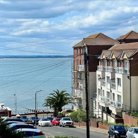 Rent this 2 bed apartment on Palmeira Avenue in Southend-on-Sea, SS0 7RP