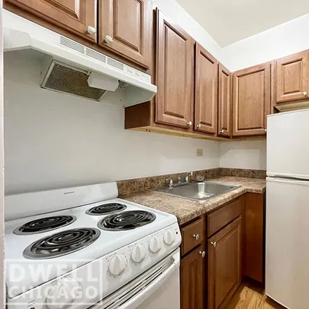 Rent this studio apartment on 1850 N Humboldt Blvd