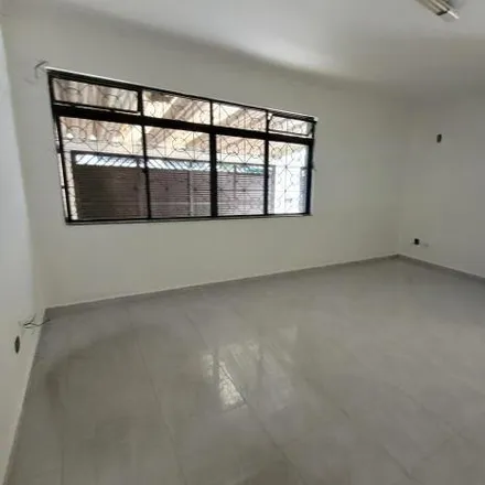 Rent this 3 bed house on Rua Napoleão Laureano in Marapé, Santos - SP