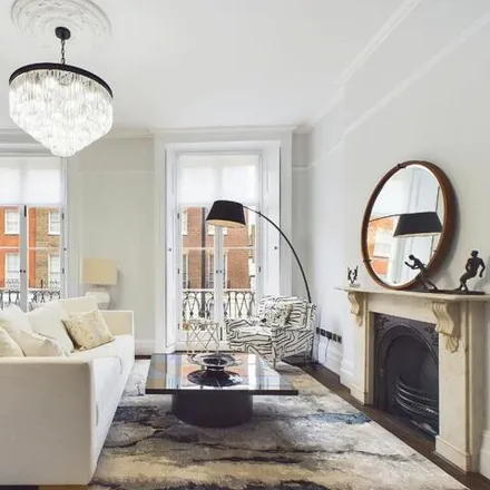 Rent this 3 bed room on 46 Connaught Street in London, W2 2AA