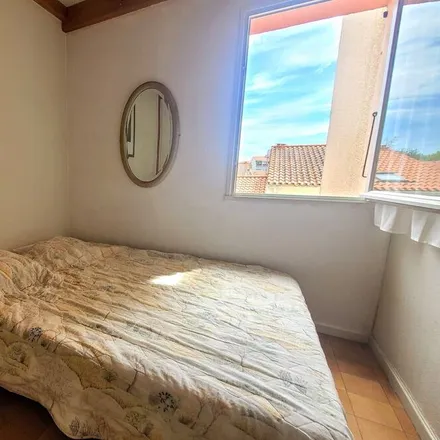 Rent this 3 bed apartment on Argelès-sur-Mer in Avenue de la Gare, 66700 Argelès-sur-Mer
