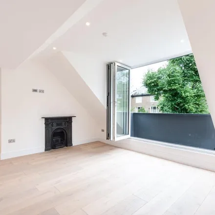 Image 2 - 24 Lambolle Road, Primrose Hill, London, NW3 4HS, United Kingdom - Apartment for rent