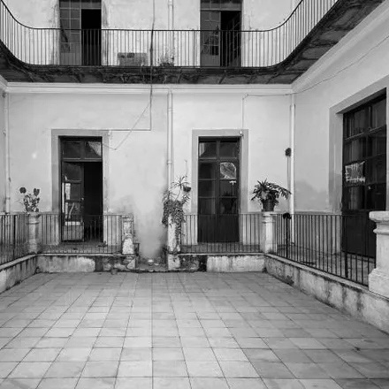 Image 1 - Farmacia y clínica veterinaria de la nueve, Calle 9 Norte, Centro Histórico de Puebla, 72000, PUE, Mexico - House for sale