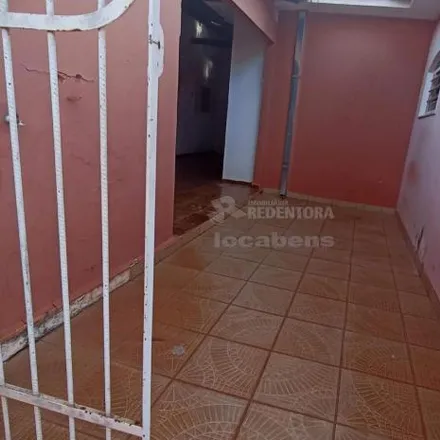 Rent this 2 bed house on Rua Cristóvão Colombo in Jardim Jandira, São José do Rio Preto - SP