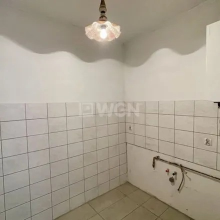 Rent this 2 bed apartment on Rynek 25 in 57-200 Ząbkowice Śląskie, Poland