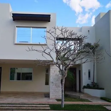 Rent this 4 bed house on unnamed road in 97310 Mérida, YUC