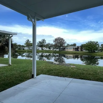 Buy this studio apartment on Lake Shore Drive East in West Vero Corridor, Indian River County