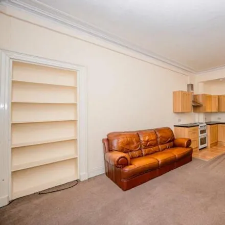 Image 3 - West Brae, Wellmeadow Street, Paisley, PA1 2EE, United Kingdom - Apartment for sale