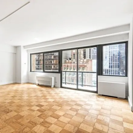 Rent this 2 bed condo on 58 W 58 in 58 West 58th Street, New York