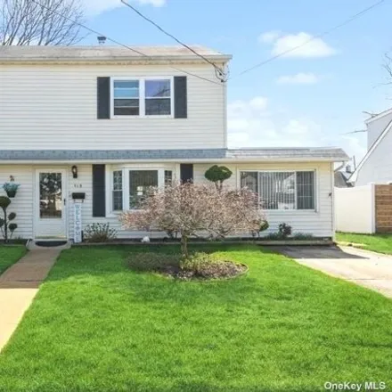 Buy this 3 bed house on 319 Brendan Avenue in East Massapequa, NY 11758