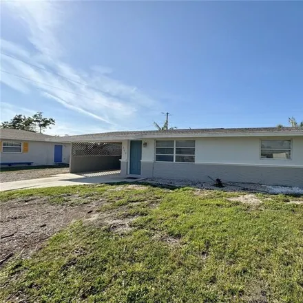 Buy this 2 bed house on 374 Flamingo Road in South Venice, Sarasota County