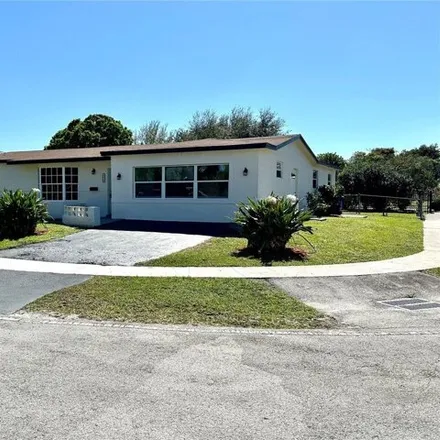 Image 8 - 3856 Northwest 34th Way, Lauderdale Lakes, FL 33309, USA - House for sale