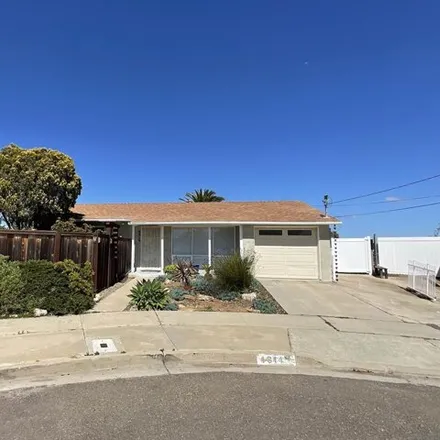 Rent this 3 bed house on 4314 Dalles Ct in San Diego, California
