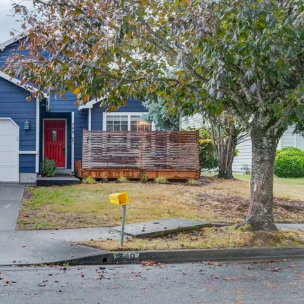 Buy this 3 bed house on 720 Southwest 12th Street in Troutdale, OR 97060