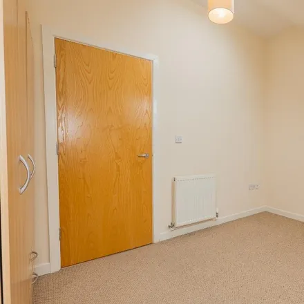Image 3 - Alexandra House, Rosemary Crescent, Bottling Wood, Hindley, WN1 3XF, United Kingdom - Apartment for rent