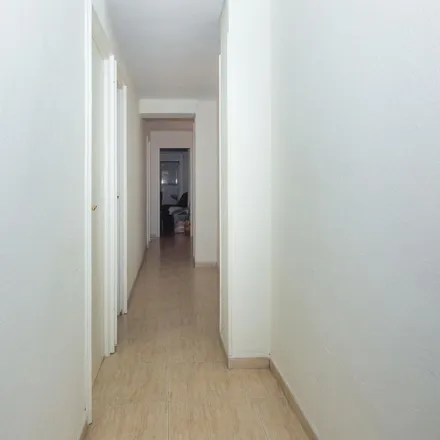 Rent this 5 bed apartment on calle capitán Hernández Mira in 03004 Alicante, Spain