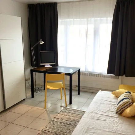 Image 2 - Rue Pepin 56, 5000 Namur, Belgium - Apartment for rent
