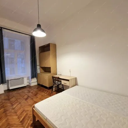 Image 7 - Budapest, Üllői út 30, 1085, Hungary - Apartment for rent