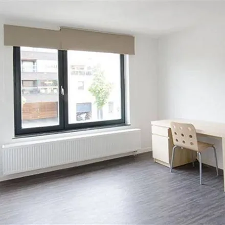 Rent this 1 bed apartment on Thonissenlaan 2 in 3500 Hasselt, Belgium