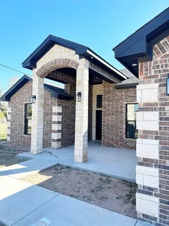 Image 5 - 2332 South Monticello Street, Big Spring, TX 79720, USA - House for sale