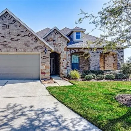 Buy this 5 bed house on 5100 Kingship Court in Harris County, TX 77493