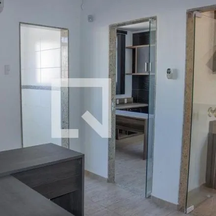 Buy this 2 bed house on Segunda Igreja Congregacional de Niterói in Rua Visconde de Itaboraí, Centro