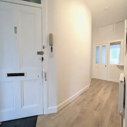 Image 1 - 4 Murieston Terrace, City of Edinburgh, EH11 2LH, United Kingdom - Apartment for rent