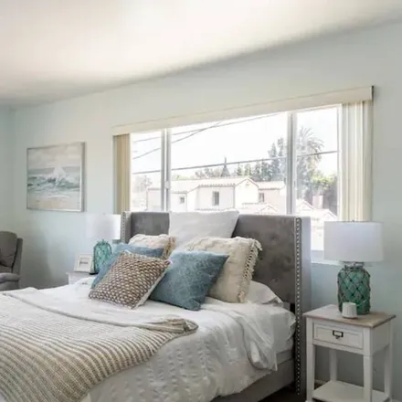 Rent this 1 bed apartment on Carpinteria in CA, 93013