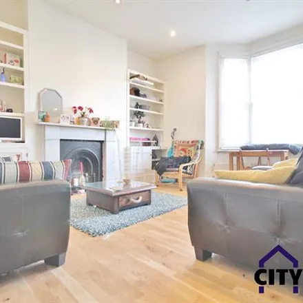 Rent this 2 bed apartment on 70 Freegrove Road in London, N7 9RQ