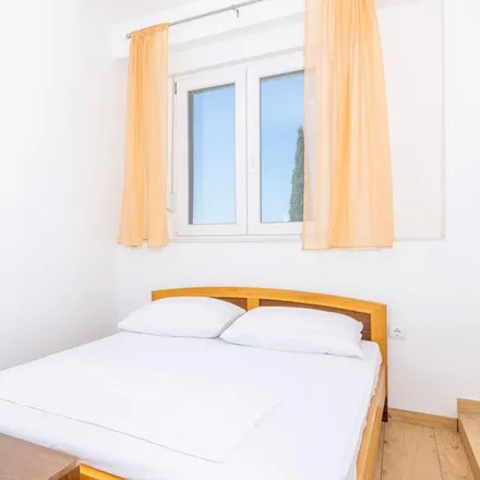 Image 5 - 21310 Grad Omiš, Croatia - Apartment for rent