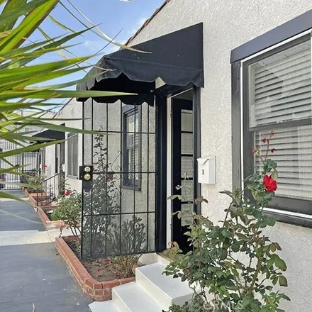 Image 5 - 1054 Coronado Avenue, Long Beach, CA 90804, USA - House for sale