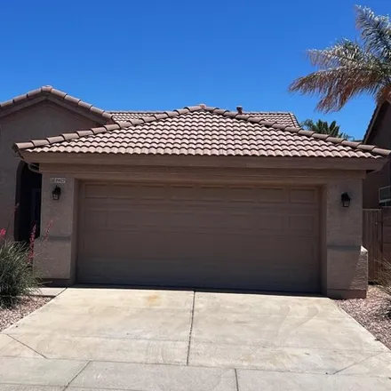 Rent this 3 bed house on 19427 North 33rd Street in Phoenix, AZ 85050