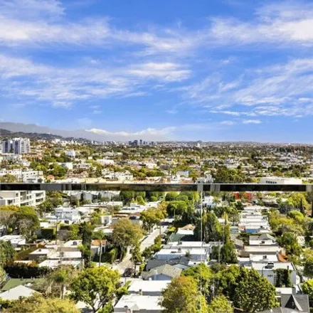 Image 2 - Plaza Towers, 838 North Doheny Drive, West Hollywood, CA 90069, USA - Condo for sale