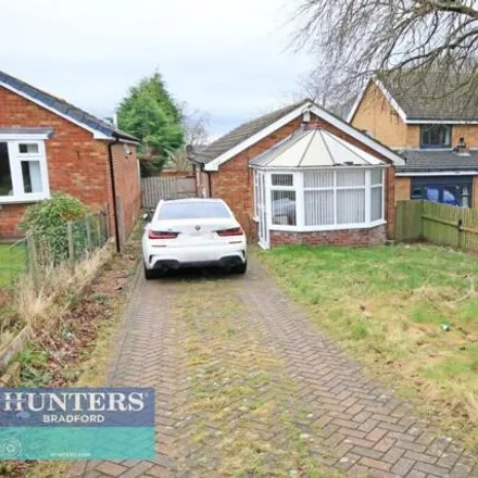 Buy this 3 bed house on Hunters Park Avenue in Bradford, BD14 6EW