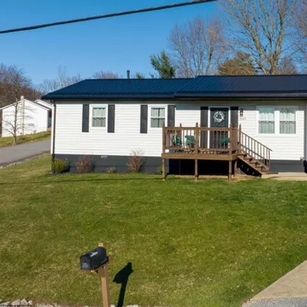 Buy this 3 bed house on 1403 Brockton Drive in Brookhaven, Monongalia County