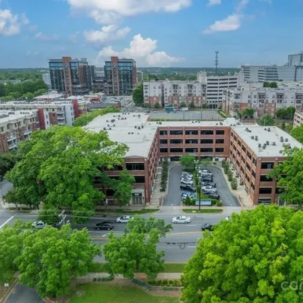 Buy this 1 bed condo on The Cosmetic Concierge in 325 Arlington Avenue, Charlotte