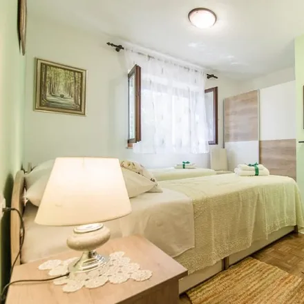Rent this 3 bed house on Općina Selca in Split-Dalmatia County, Croatia
