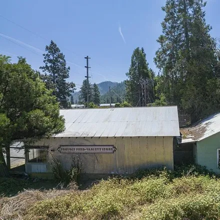 Image 4 - Provolt store, Williams Highway, Provolt, Jackson County, OR 97544, USA - House for sale