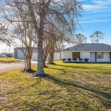 Buy this 4 bed house on 6972 Greathouse Road in Calcasieu Parish, LA 70607
