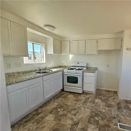 Image 5 - 2745 Hearne Avenue, New Kingman-Butler, Mohave County, AZ 86409, USA - Apartment for sale