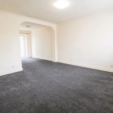 Image 5 - Peacocks, Harlow, CM19 5NY, United Kingdom - Townhouse for rent