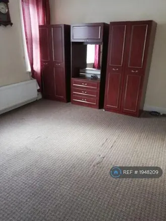 Image 2 - 51 Springfield Road, Springfield, B13 9NN, United Kingdom - Townhouse for rent