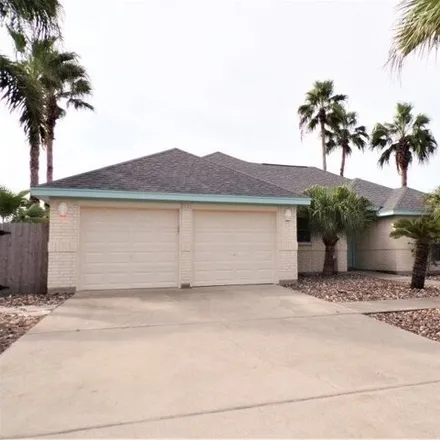 Rent this 3 bed house on 740 Bay Street in Aransas Pass, TX 78336