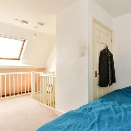 Image 4 - The Maltings, Gravesend, DA11 0AH, United Kingdom - Apartment for sale
