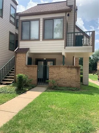 Rent this 1 bed condo on 2305 Balsam Drive in Arlington, TX 76006