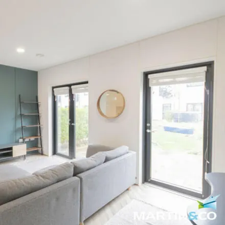 Image 5 - South Loop Green, Park Central, B16 0AU, United Kingdom - Townhouse for rent
