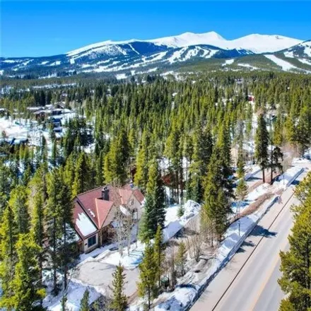 Image 2 - 105 Christy Lane, Breckenridge, CO 80424, USA - House for sale