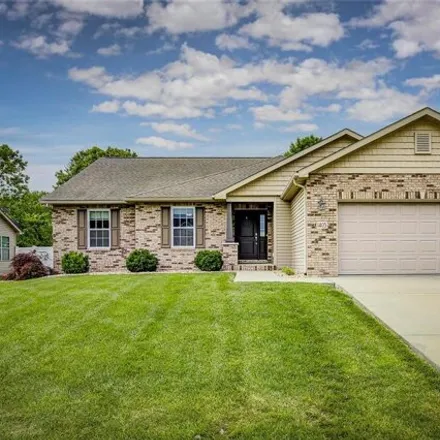 Buy this 3 bed house on 1405 Winchester Grove Court in Swansea, IL 62269