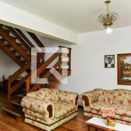 Rent this 5 bed house on Avenida Alberto Pasqualini in Jardim Sabará, Porto Alegre - RS